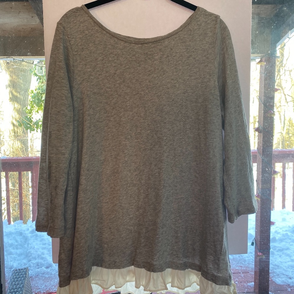 Loft Women’s Grey Tunic Top with Extender Sz M!